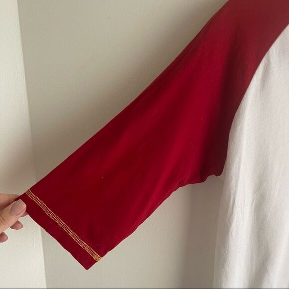 Harry Potter Gryffindor White with Red Sleeve Baseball Shirt Size Large - Picture 5 of 5